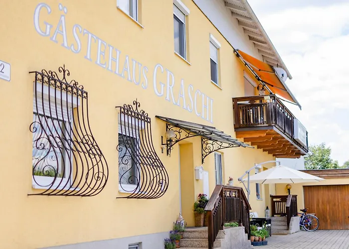 Flataid Gaestehaus Graschi - Steinbergstrasse